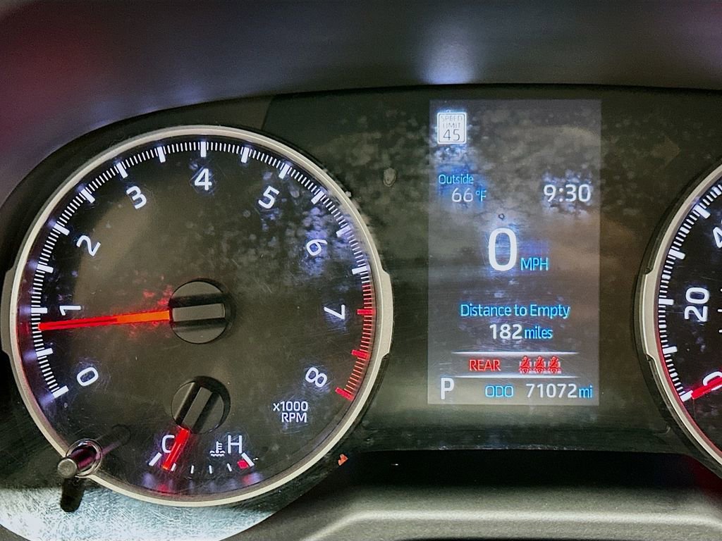 Used 2022 Toyota RAV4 LE FWD image 12