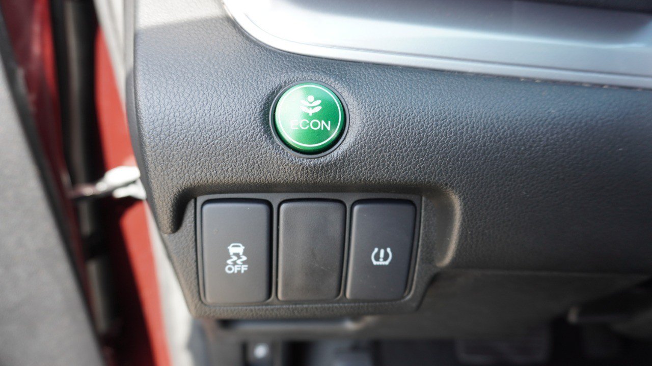 Used 2015 Honda CR-V LX image 19