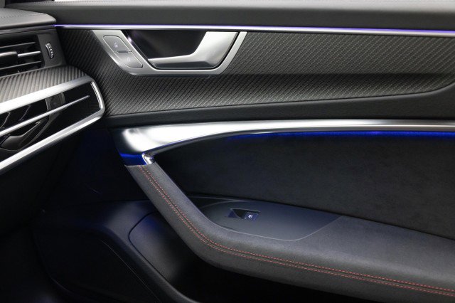 Used 2024 Audi RS 6 performance w/ Matte Carbon Package image 38