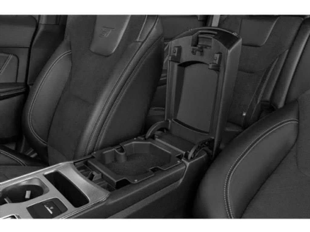 Used 2021 Ford Edge ST w/ Equipment Group 401A image 11