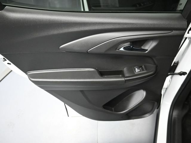 Used 2024 Chevrolet TrailBlazer ACTIV w/ Convenience Package FWD image 24