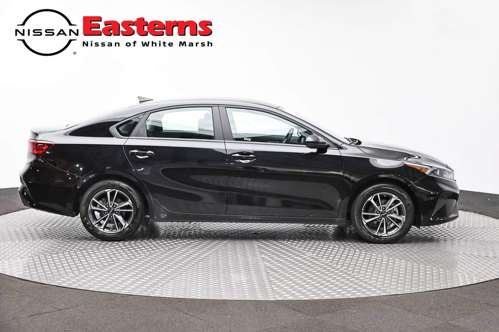 Used 2024 Kia Forte LXS FWD image 4