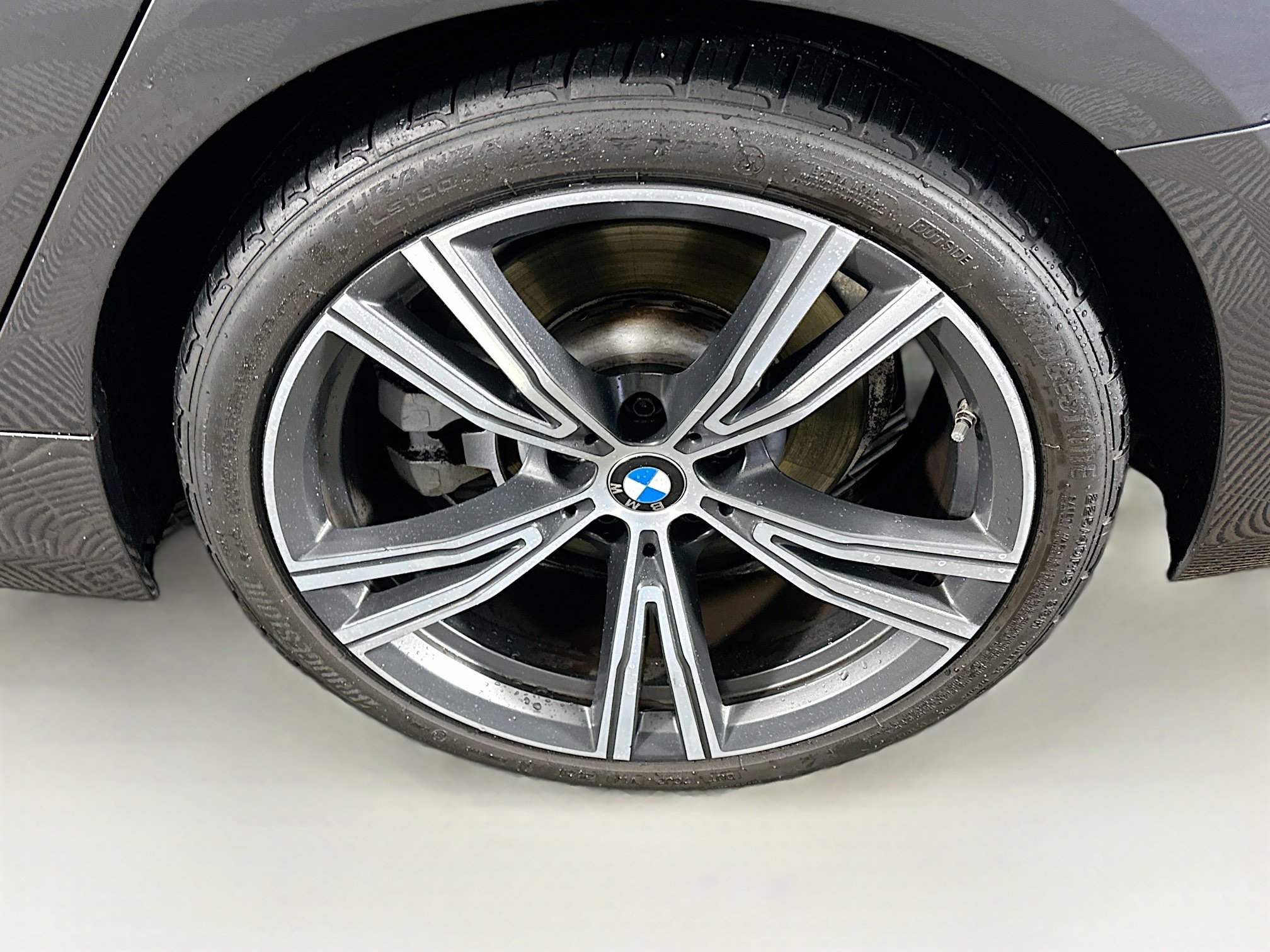 Used 2022 BMW 330i xDrive Sedan w/ Driving Assistance Package image 11