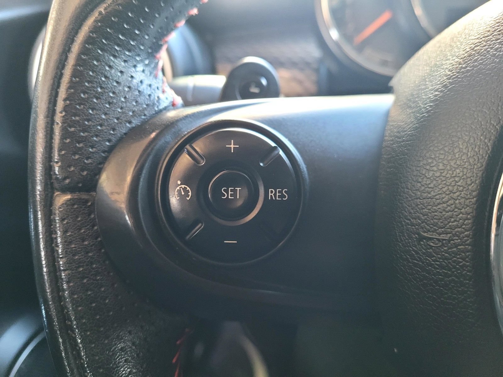 Used 2015 MINI Cooper S FWD image 31