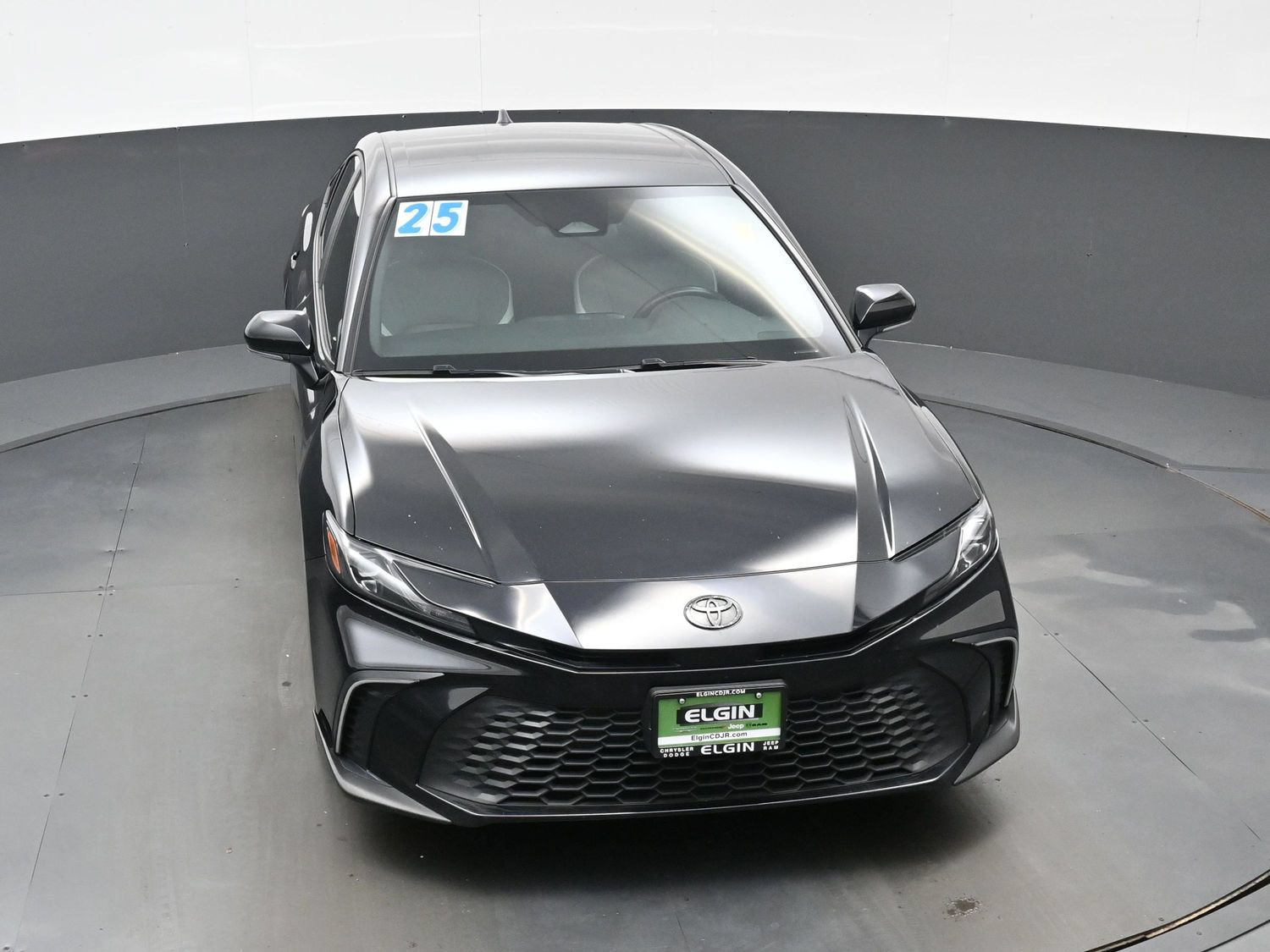 Used 2025 Toyota Camry SE AWD/4WD image 44