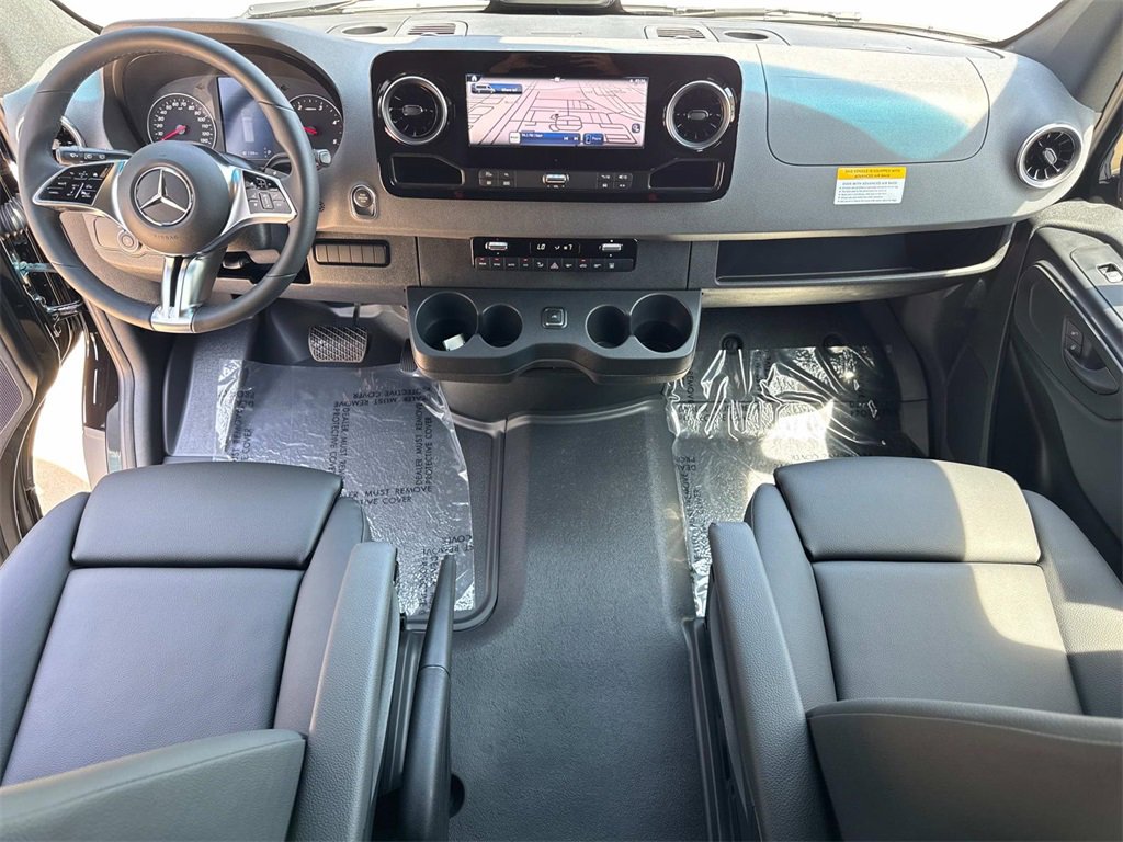 New 2025 Mercedes-Benz Sprinter 2500 image 24