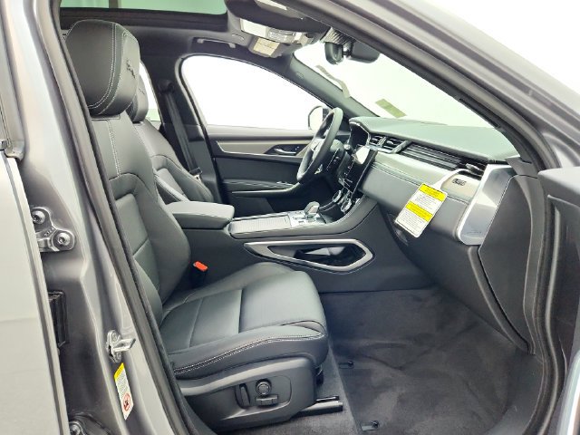 Certified 2026 Jaguar F-PACE R-Dynamic S AWD/4WD image 18