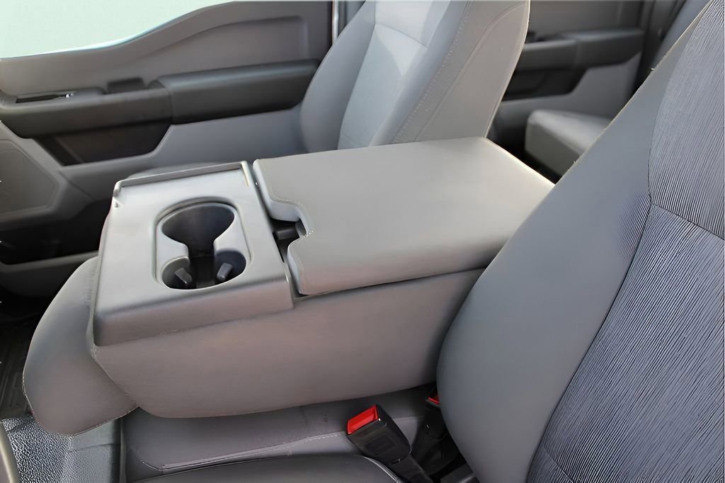 Used 2018 Ford F250 XL w/ Power Equipment Group image 32