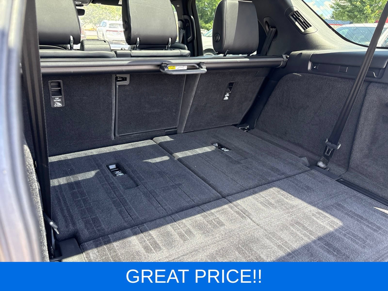 Used 2019 Land Rover Discovery HSE Luxury AWD/4WD image 16