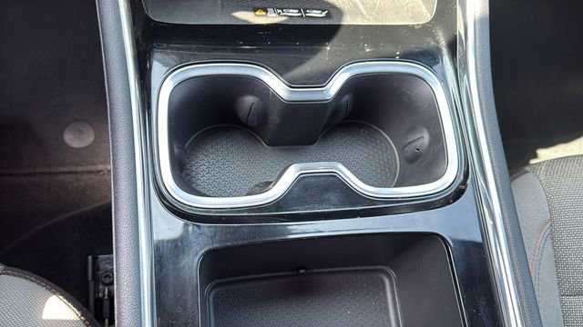 Used 2025 Chevrolet Traverse LT FWD image 20