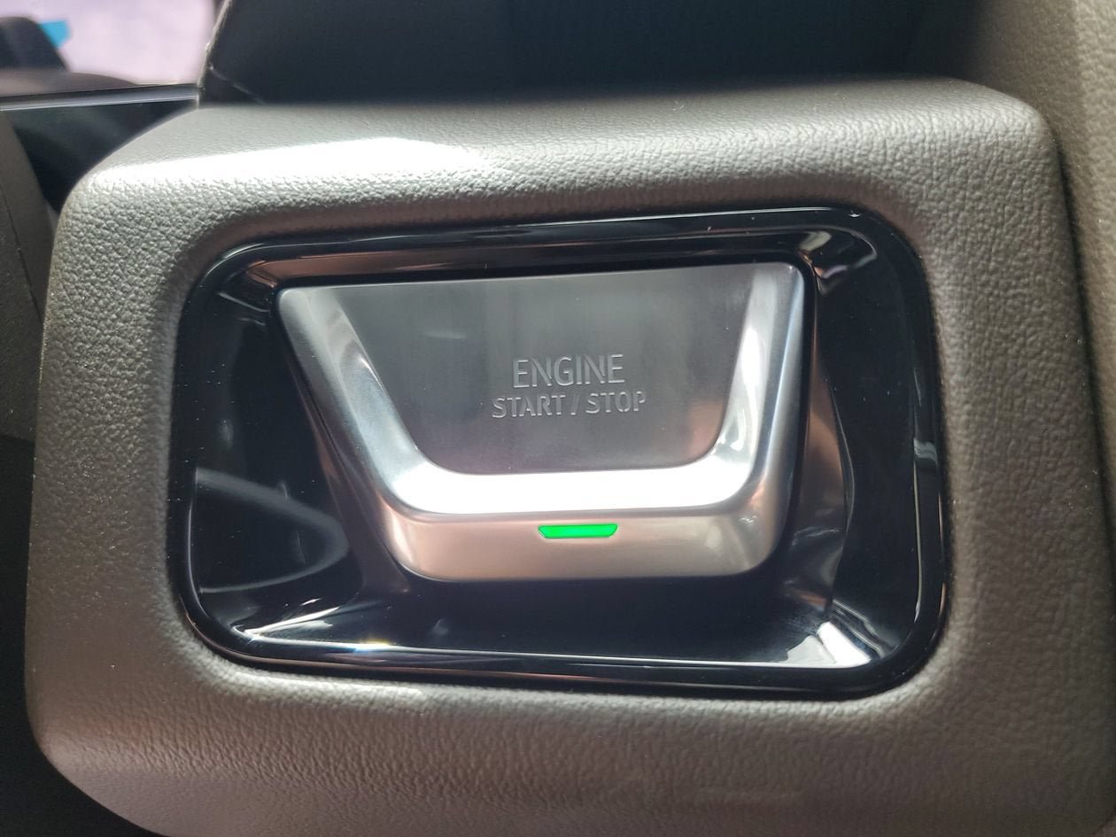 New 2026 GMC Yukon XL Elevation w/ Elevation Premium Package AWD/4WD image 24