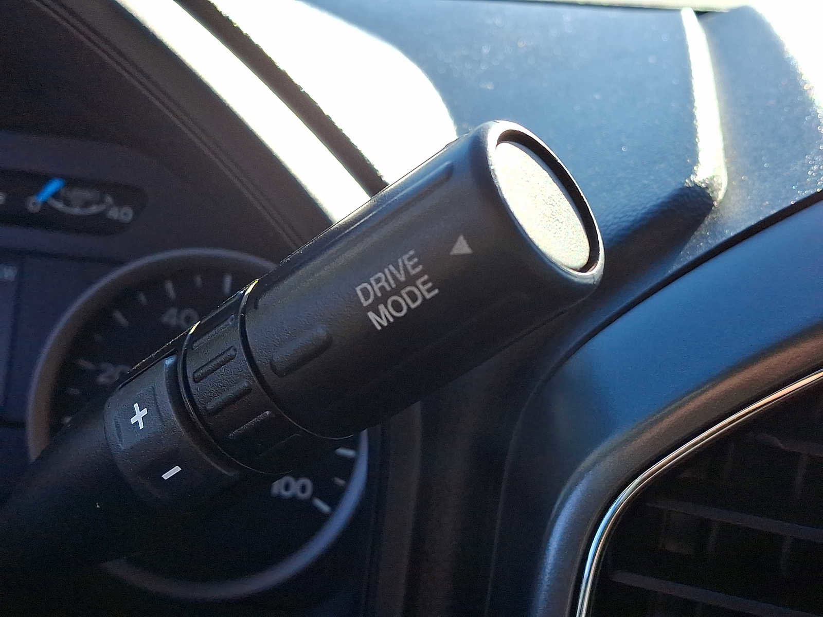 Certified 2022 Ford F450 XLT w/ XLT Value Package image 23