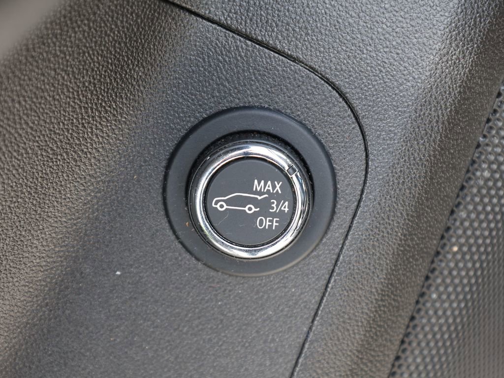 Used 2021 GMC Acadia SLT image 13