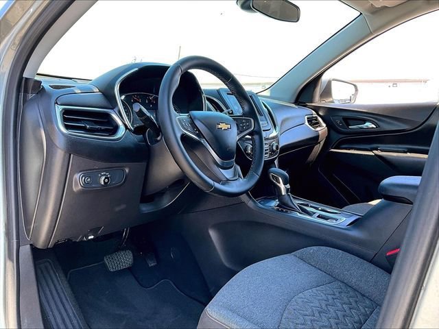 Used 2023 Chevrolet Equinox LT FWD image 8