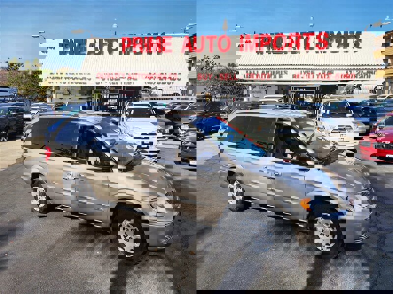 Used 2003 Chrysler Town & Country FWD image 18