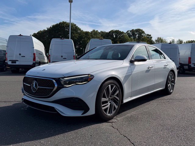 Certified 2024 Mercedes-Benz E 350 4MATIC Sedan image 3