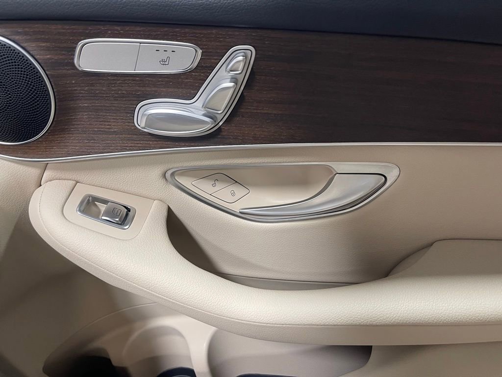 Certified 2021 Mercedes-Benz GLC 300 4MATIC image 27