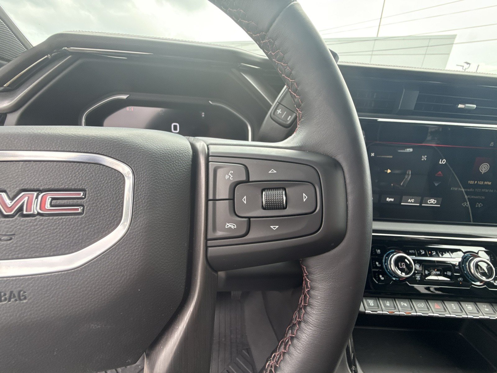 Used 2026 GMC Sierra 2500 AT4X w/ AT4X AEV Edition AWD/4WD image 44