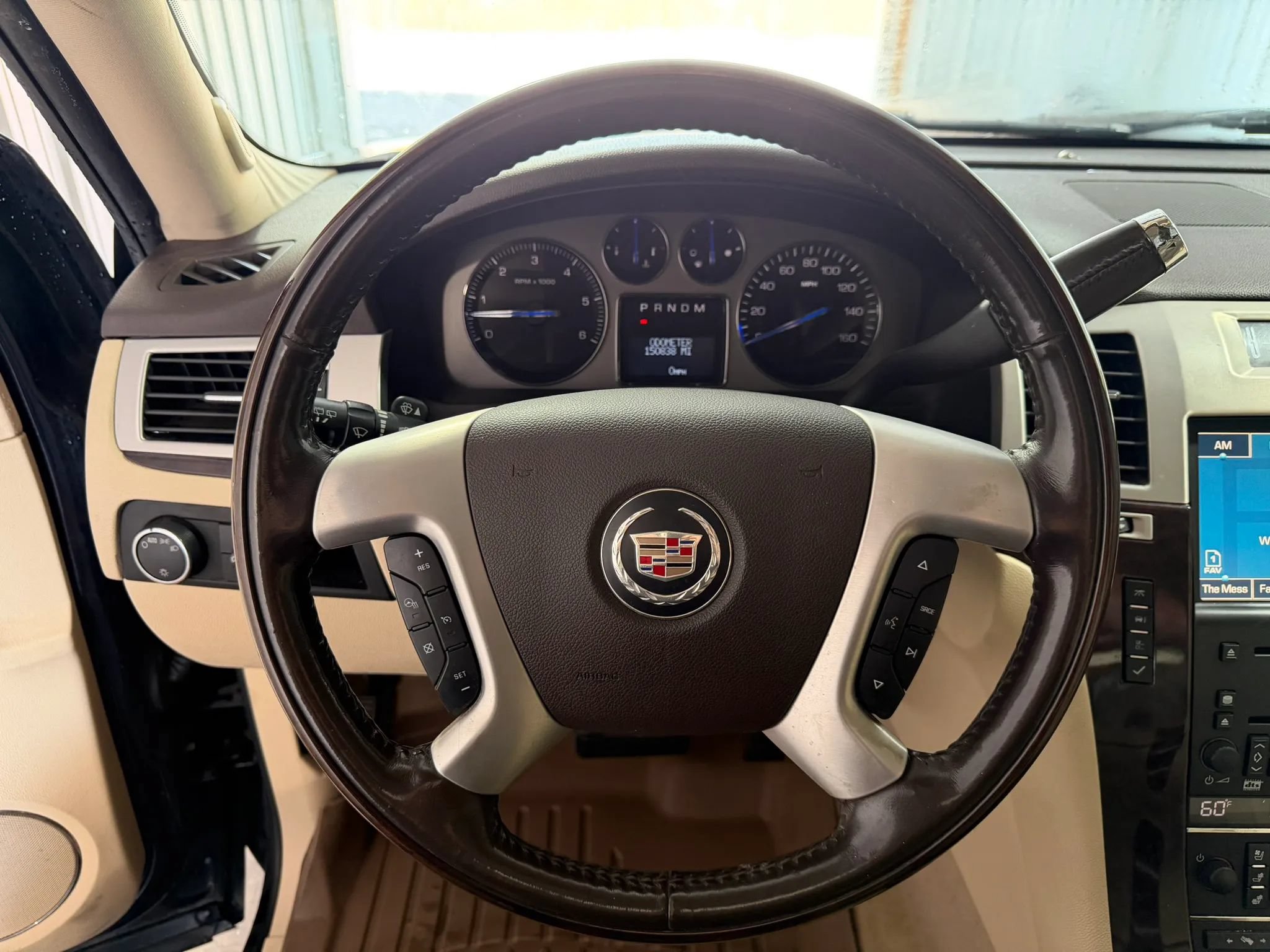 Used 2007 Cadillac Escalade AWD w/ Information Package image 30