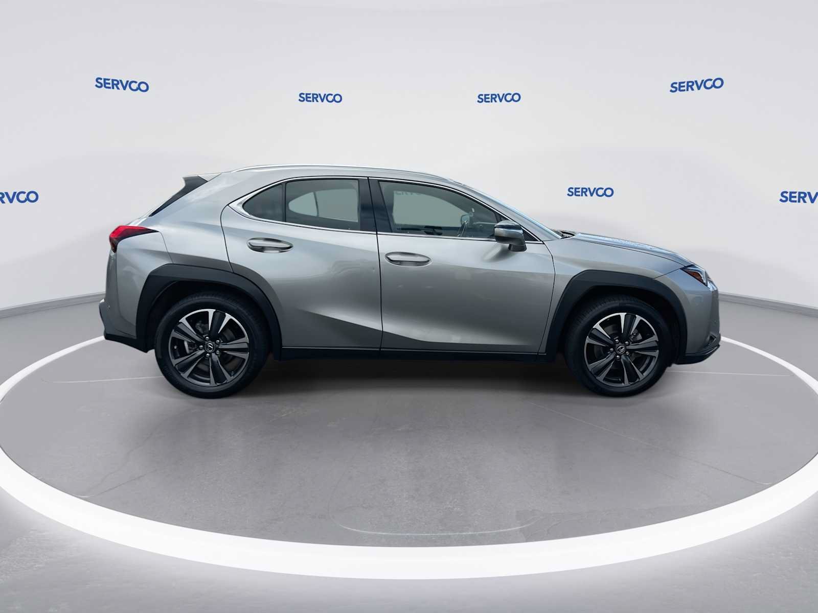 Used 2022 Lexus UX 200 FWD image 9