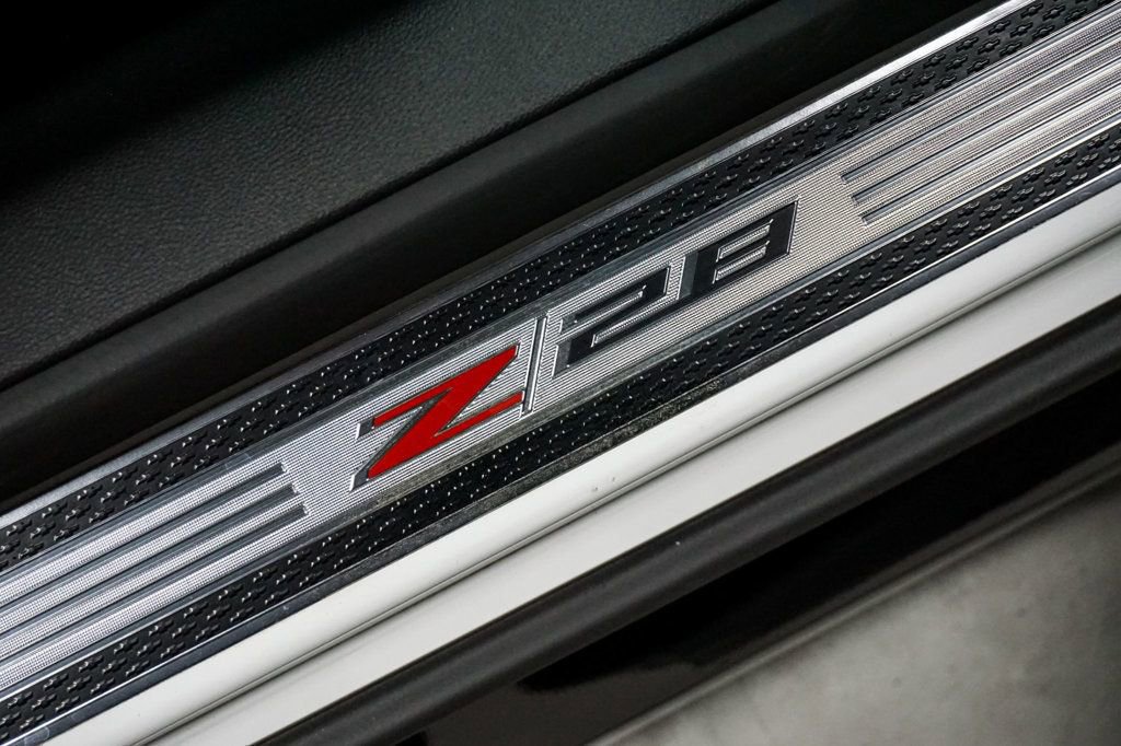 Used 2015 Chevrolet Camaro Z/28 image 64