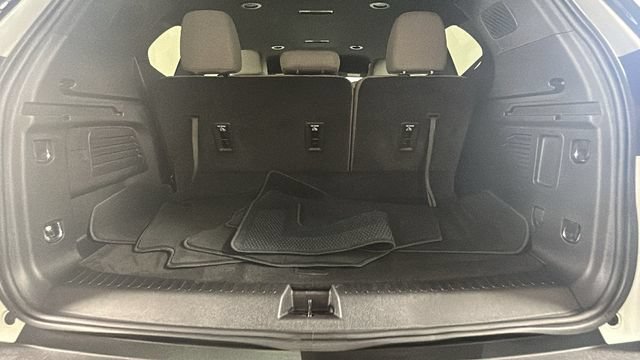 New 2025 GMC Acadia Elevation w/ Black Edition AWD/4WD image 26