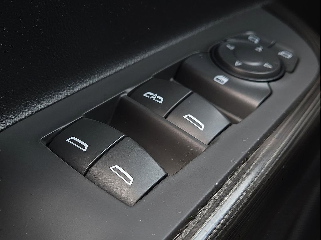 Used 2019 GMC Acadia SLT AWD/4WD image 17