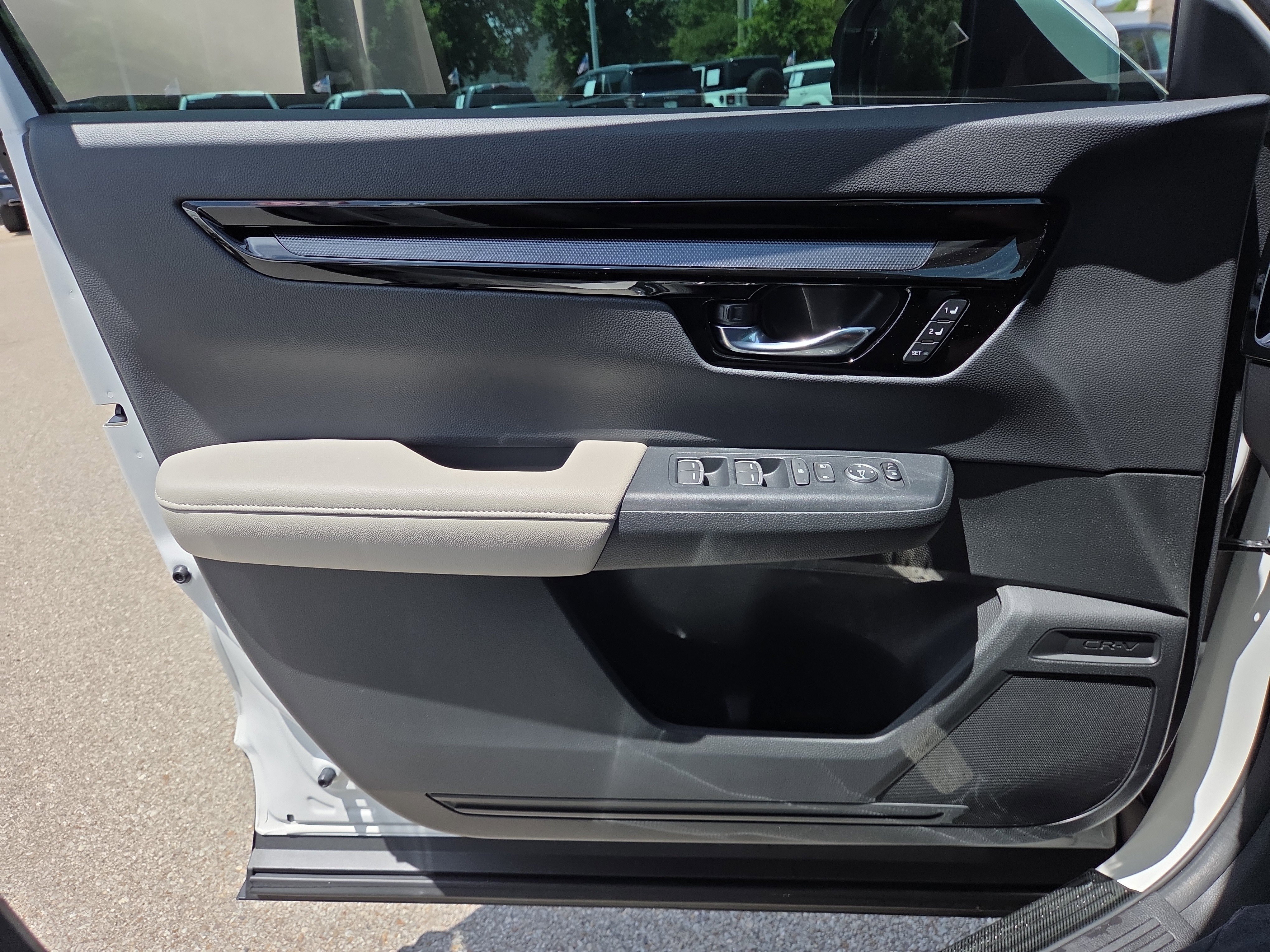 Used 2026 Honda CR-V EX-L image 17