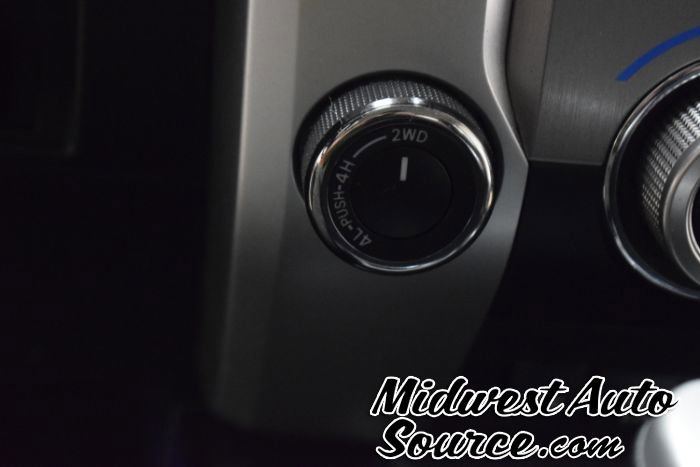Used 2020 Toyota Tundra Limited AWD/4WD image 23