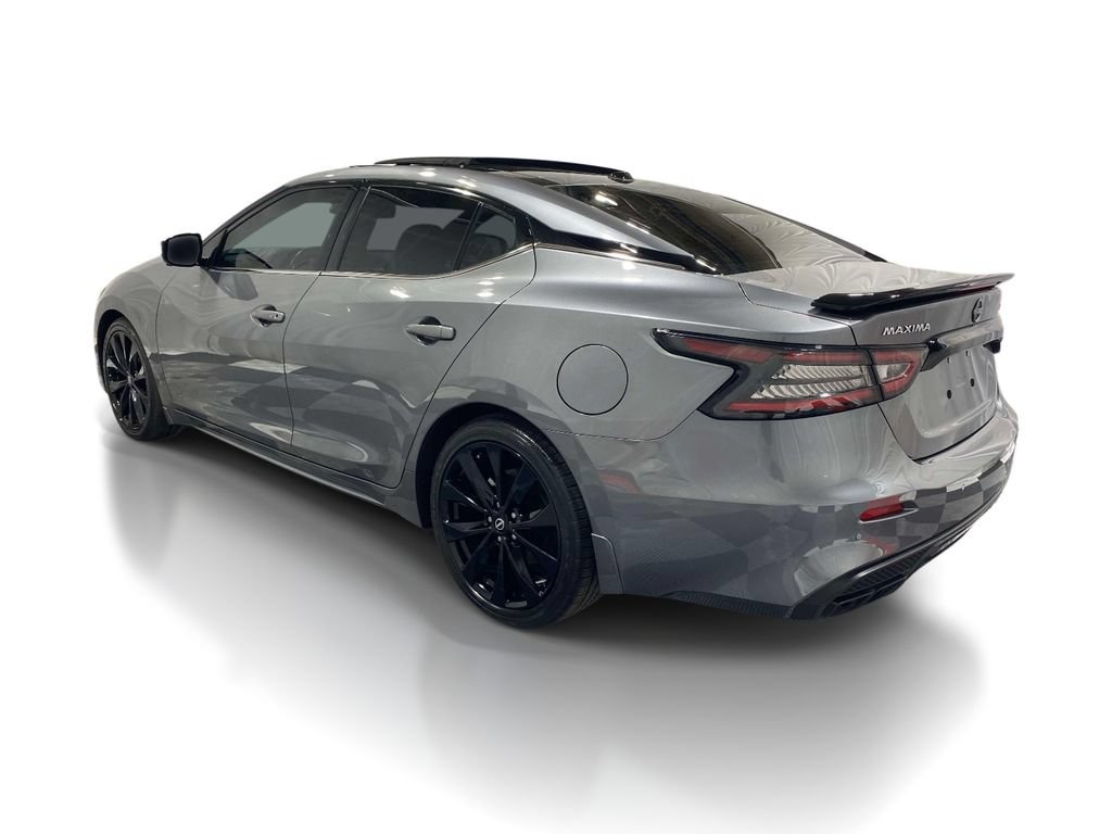 Used 2023 Nissan Maxima SR w/ Sport Mat Group FWD image 2