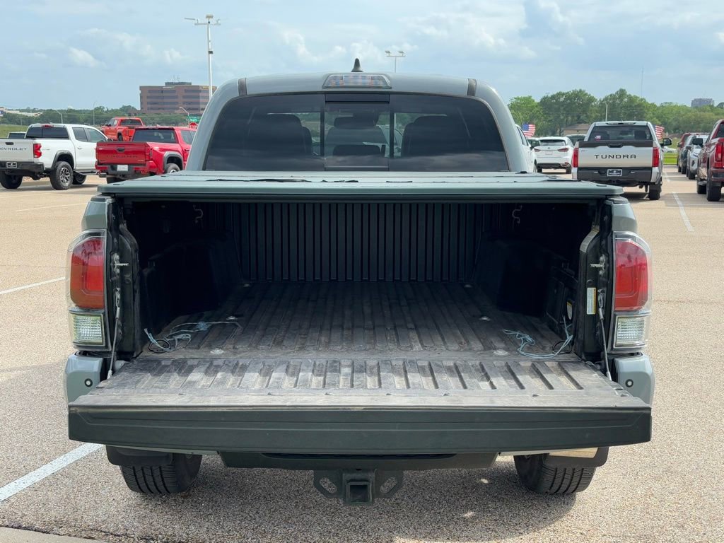 Used 2020 Toyota Tacoma Limited image 6