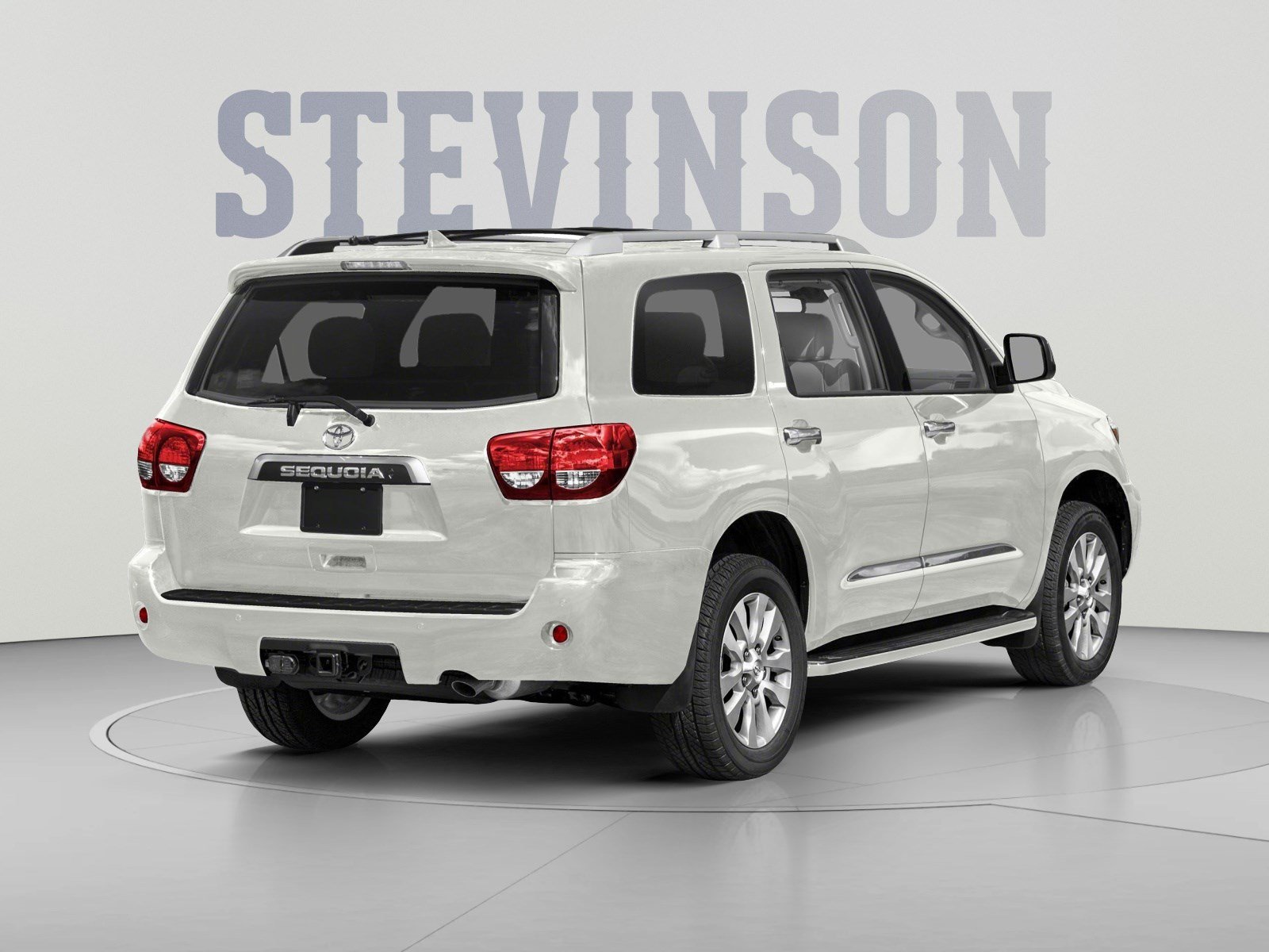 Used 2019 Toyota Sequoia Platinum w/ Carpet Mat Package (TMS) AWD/4WD image 2
