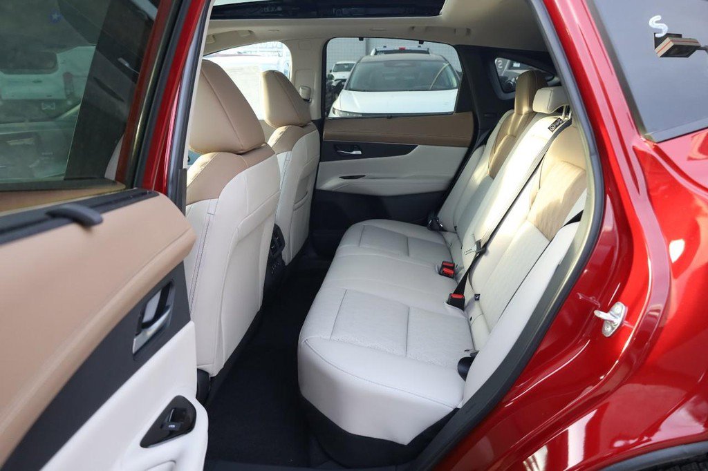 New 2026 Nissan Murano Platinum w/ Cargo Package image 26
