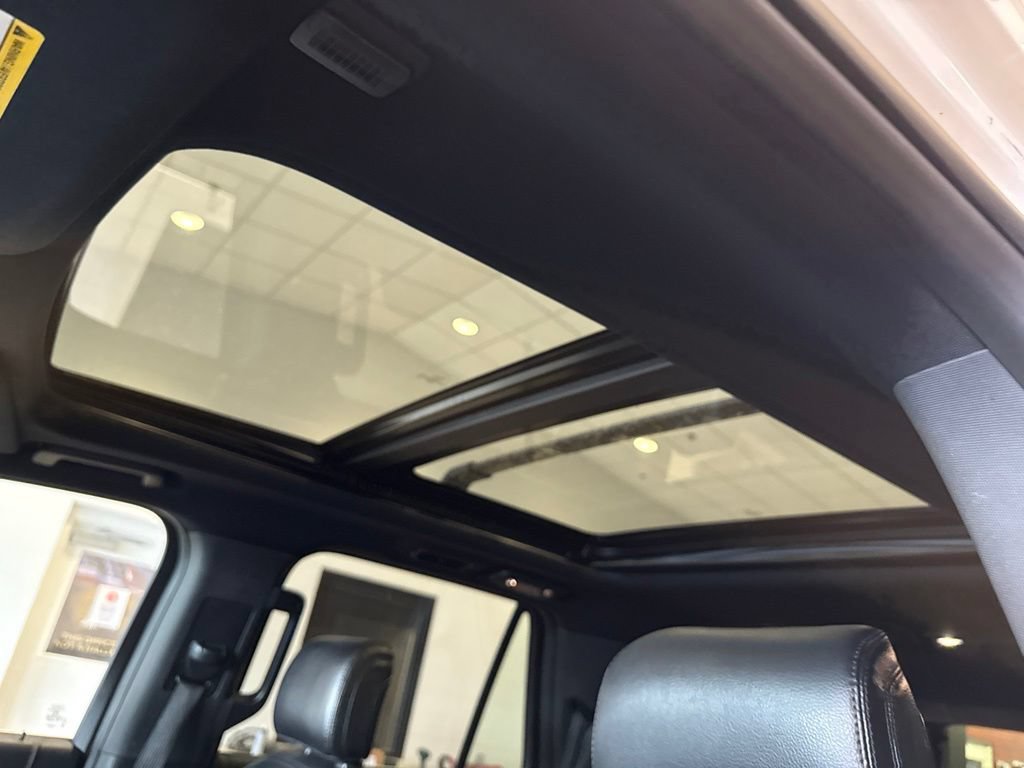 Used 2020 Ford Expedition Max Limited w/ Special Edition Package AWD/4WD image 28