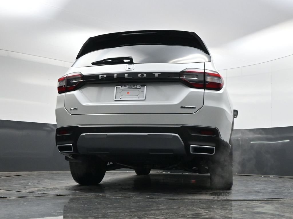 New 2026 Honda Pilot Touring image 37
