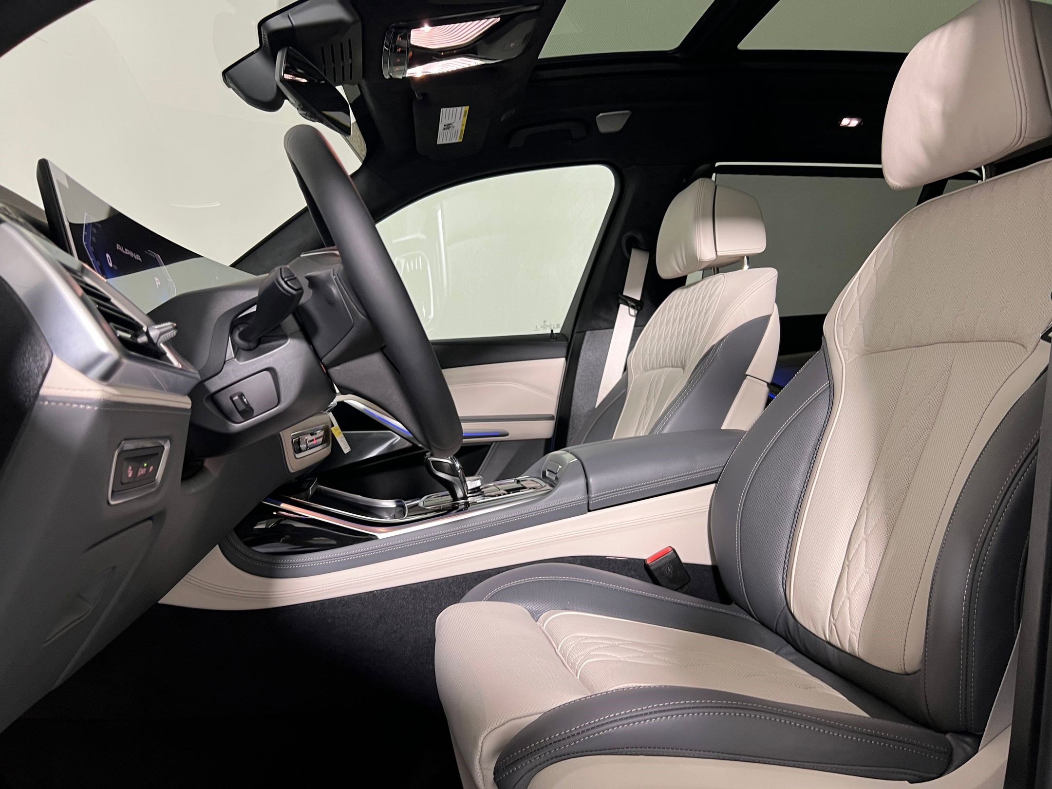 New 2026 BMW ALPINA XB7 image 5