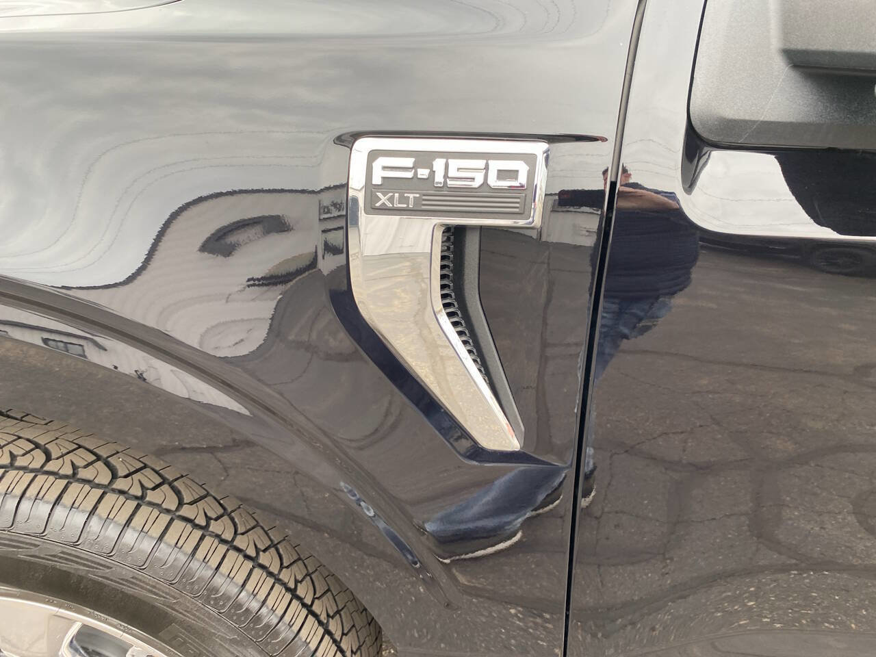 Used 2023 Ford F150 XLT w/ Equipment Group 302A High AWD/4WD image 15