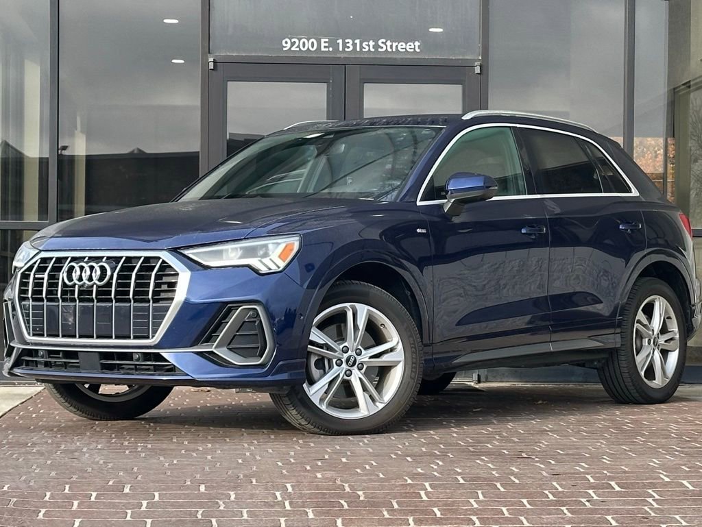 Used 2021 Audi Q3 2.0T Premium Plus w/ Premium Plus Package image 1
