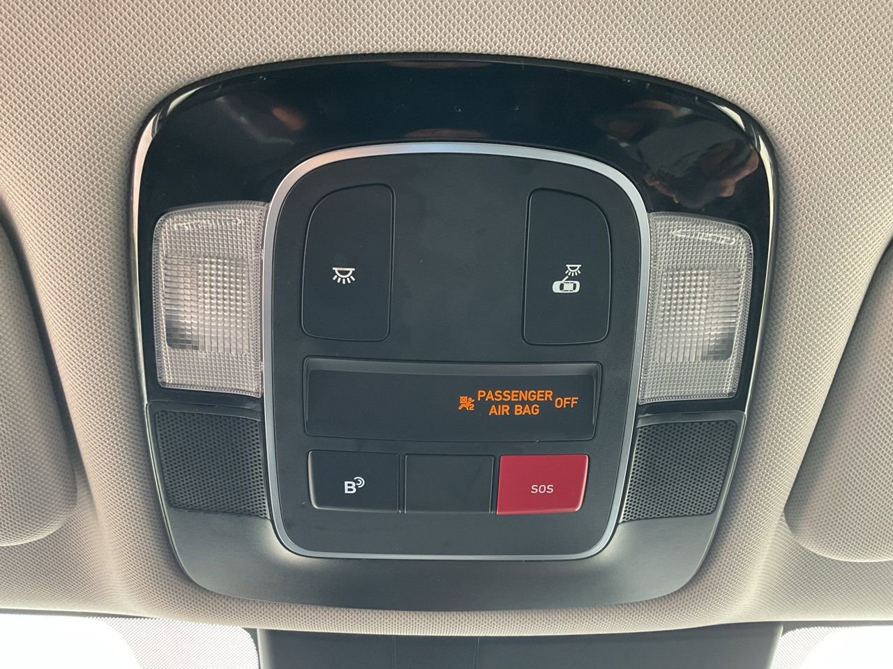 Used 2025 Hyundai Sonata SEL FWD image 17