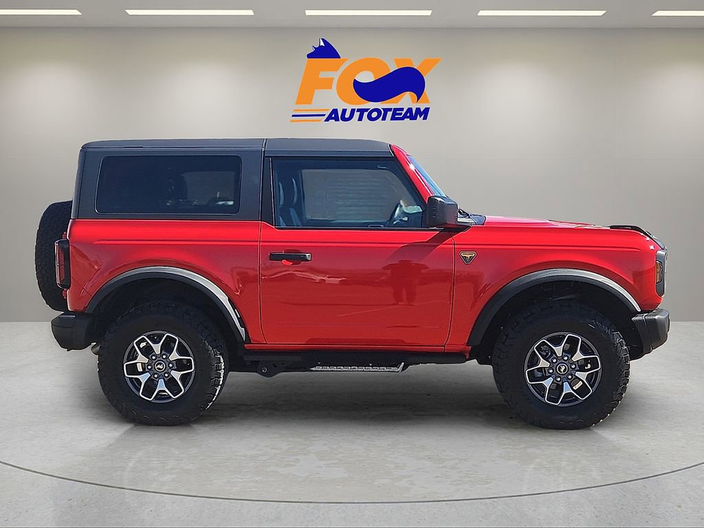 Used 2023 Ford Bronco Badlands image 6