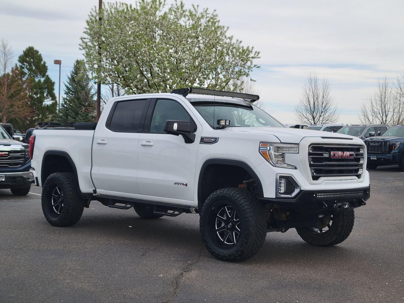 Used 2019 GMC Sierra 1500 AT4 w/ AT4 Premium Package image 1