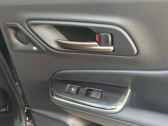 Used 2025 Toyota Crown Signia w/ Advanced Technology Package AWD/4WD image 23