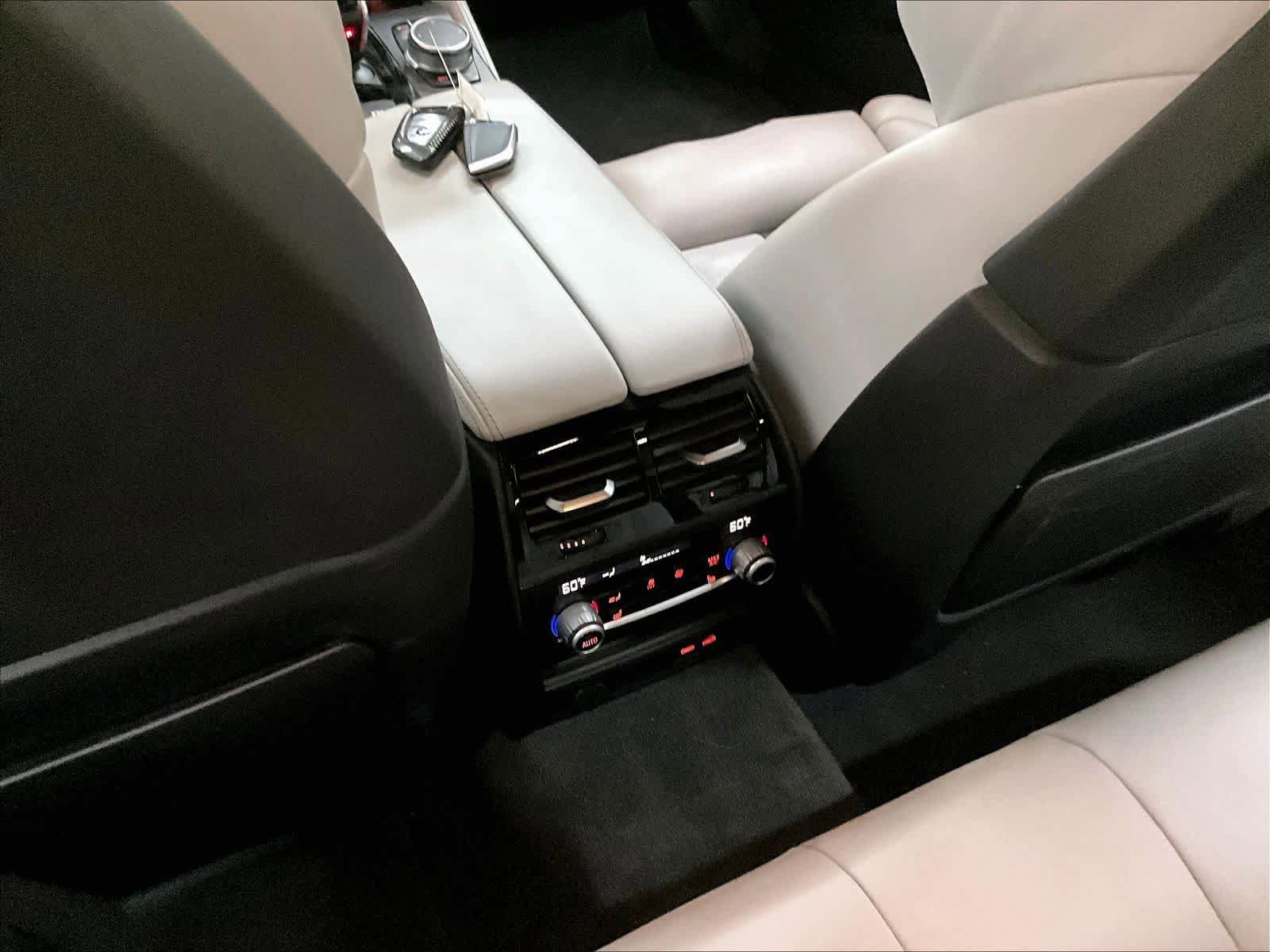 Used 2020 BMW M5 AWD/4WD image 34