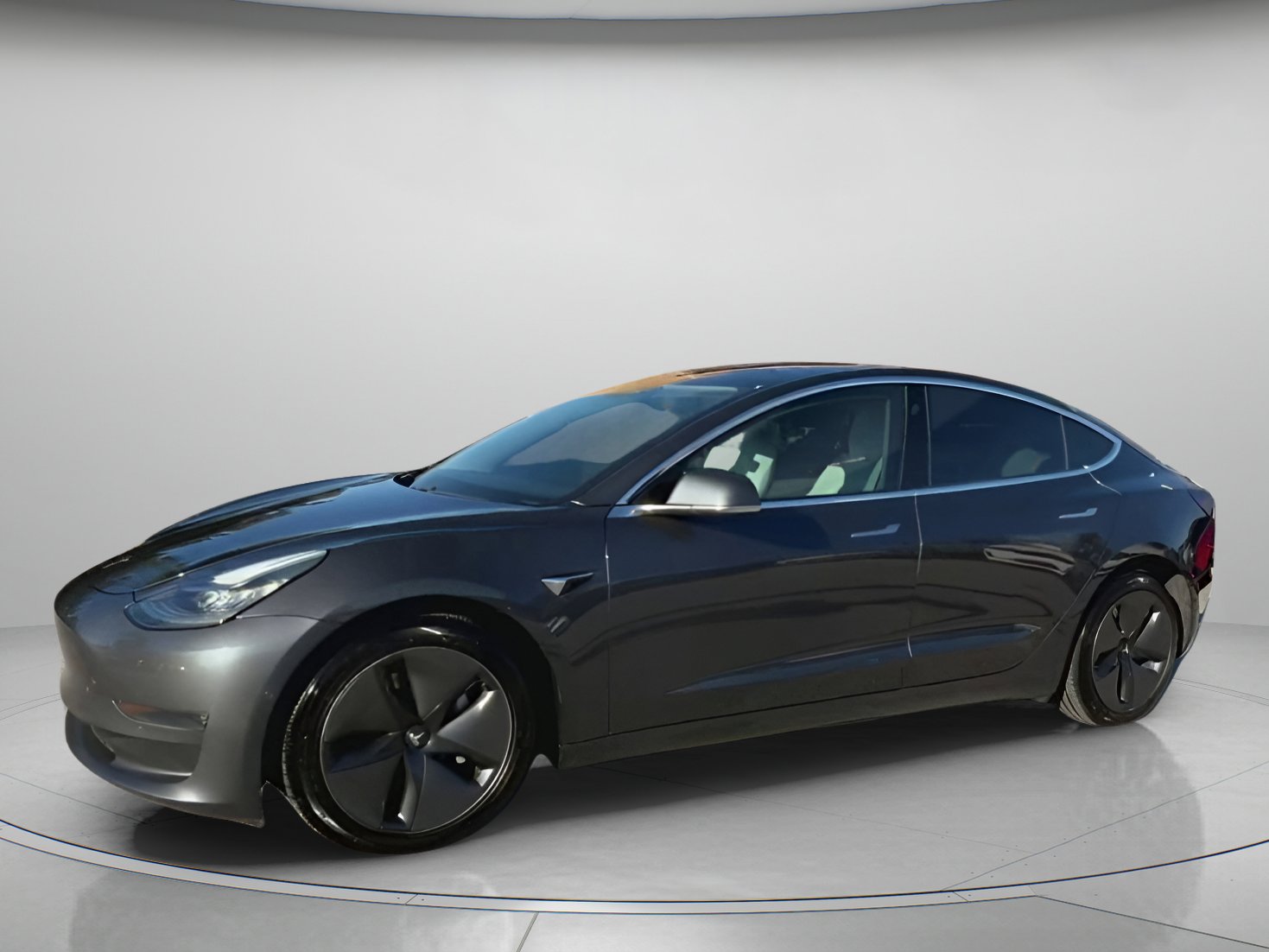 Used 2018 Tesla Model 3 Long Range image 13