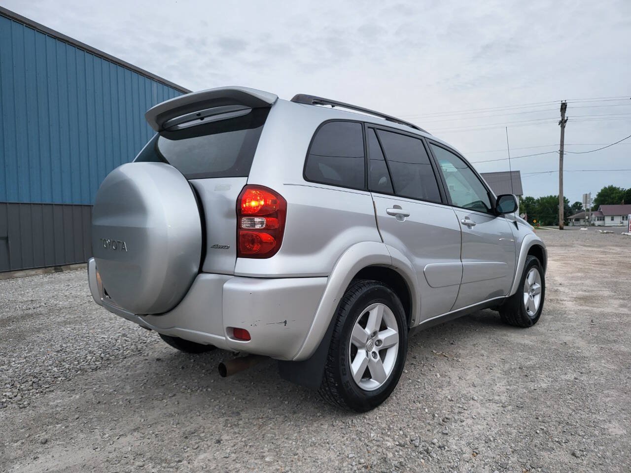 Used 2005 Toyota RAV4 4WD image 5