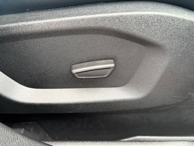 Used 2022 Ford Edge SEL w/ Sport Appearance Package image 24