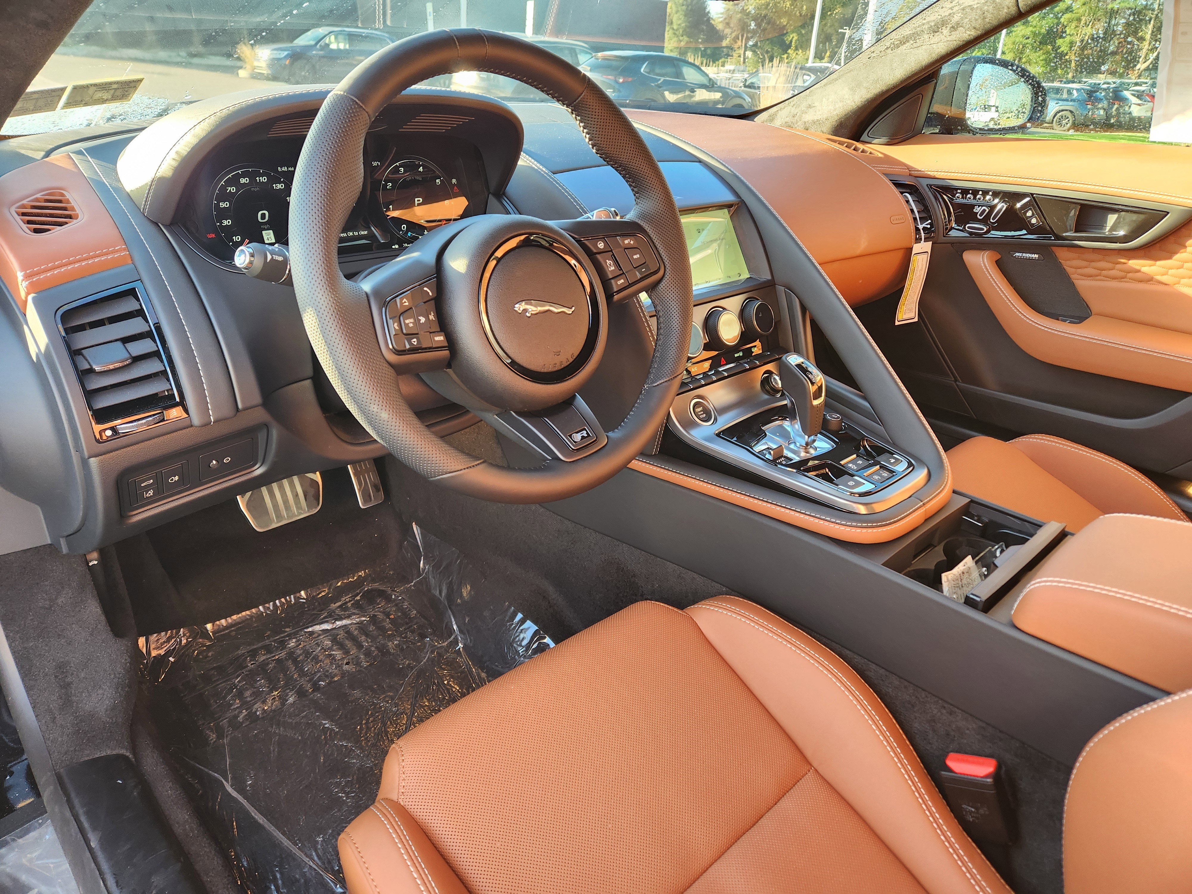 New 2024 Jaguar F-TYPE R AWD/4WD image 13