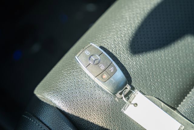 Used 2023 Mercedes-Benz GLE 350 4MATIC image 45