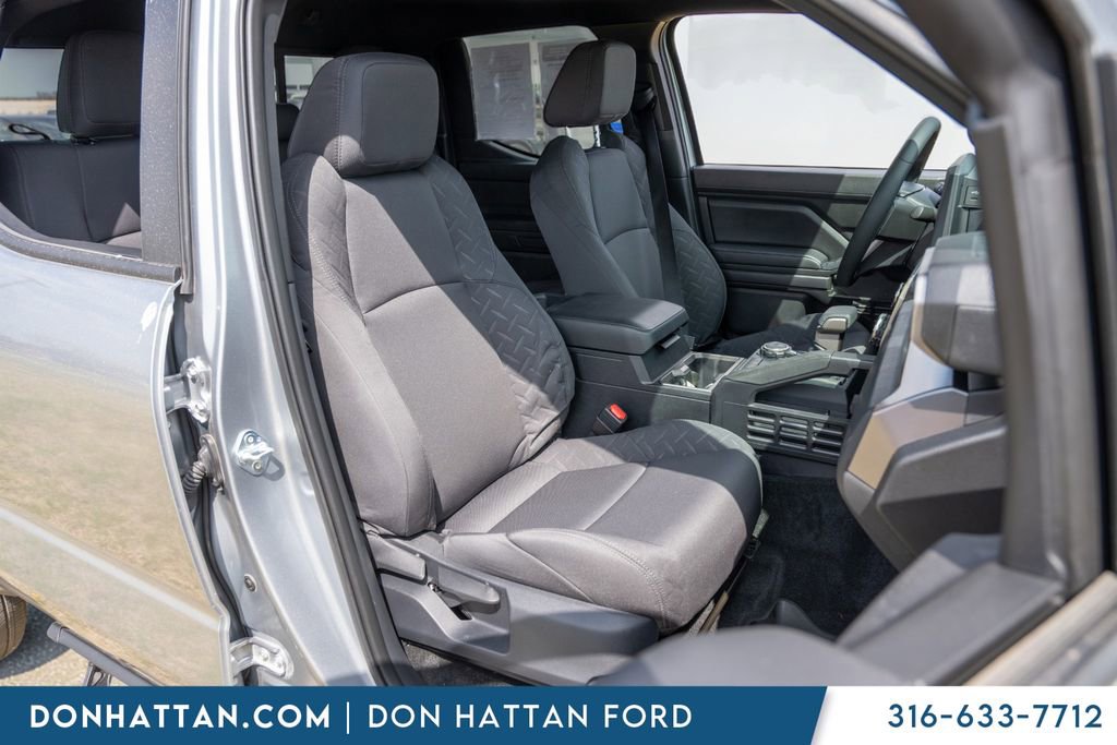 Used 2025 Toyota Tacoma SR5 w/ SR5 Upgrade Package image 24