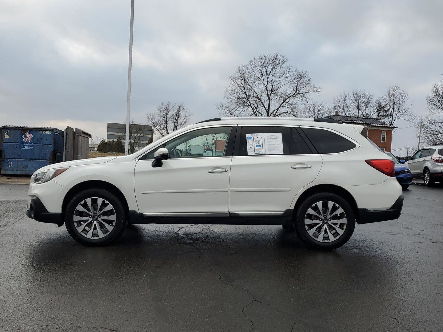Used 2018 Subaru Outback 3.6R Touring w/ Popular Package #3 image 4